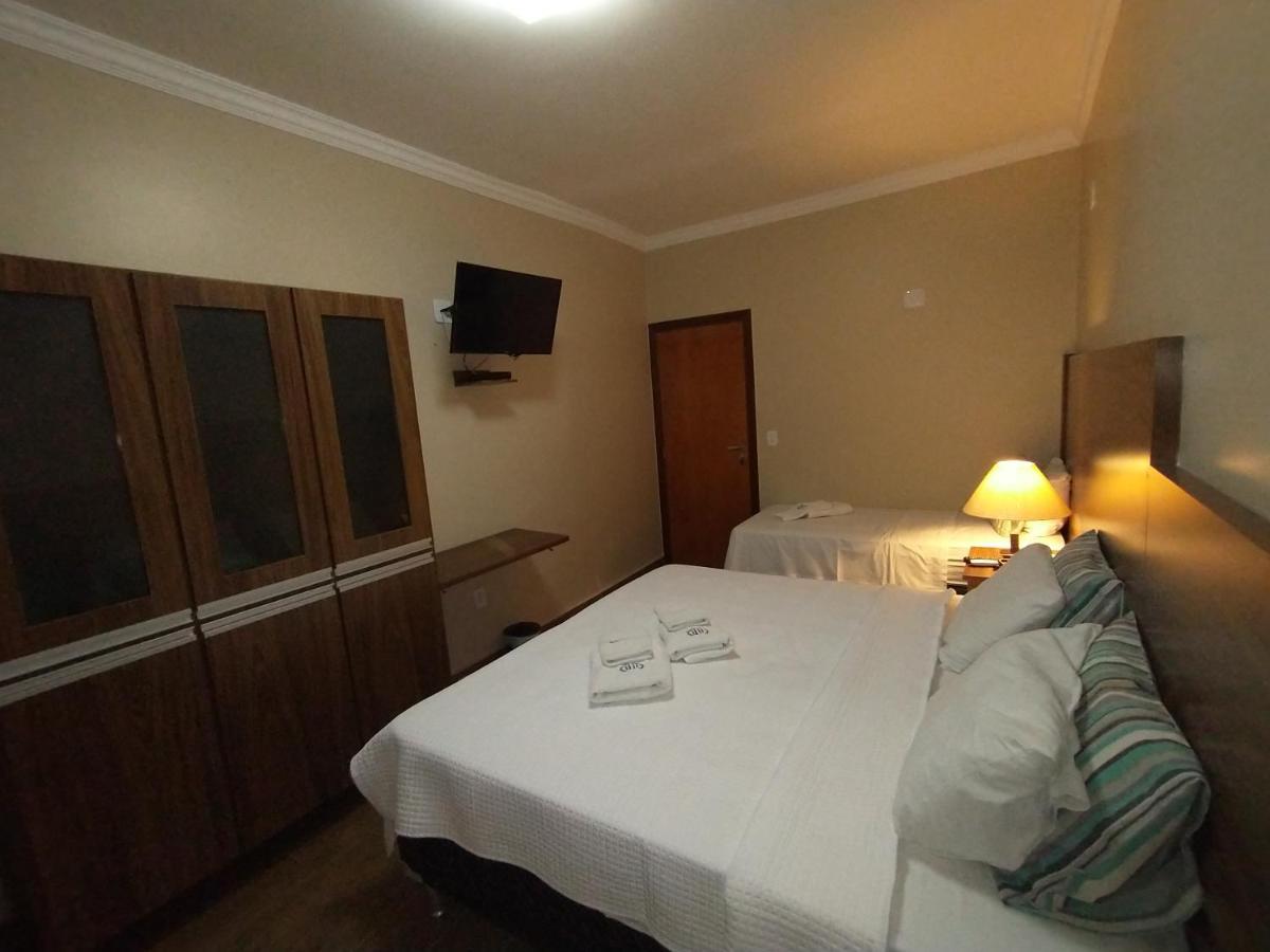 Hotel Albatroz Uberaba Exteriör bild
