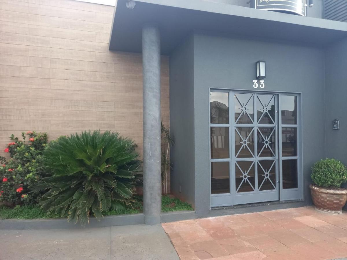Hotel Albatroz Uberaba Exteriör bild