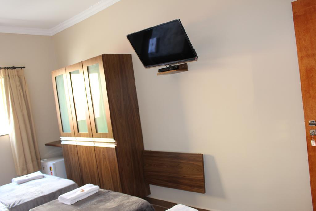 Hotel Albatroz Uberaba Exteriör bild